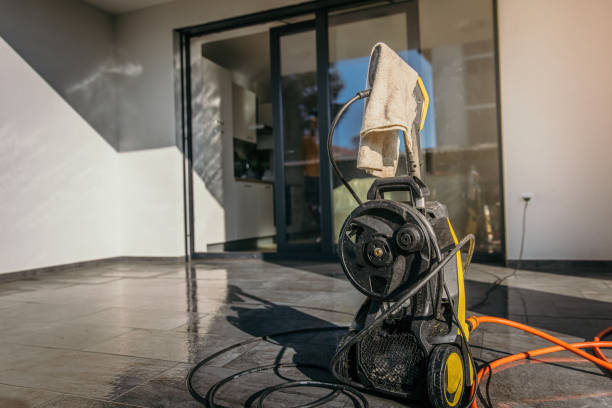 Best Gutter Cleaning  in Oak Ridge, NC